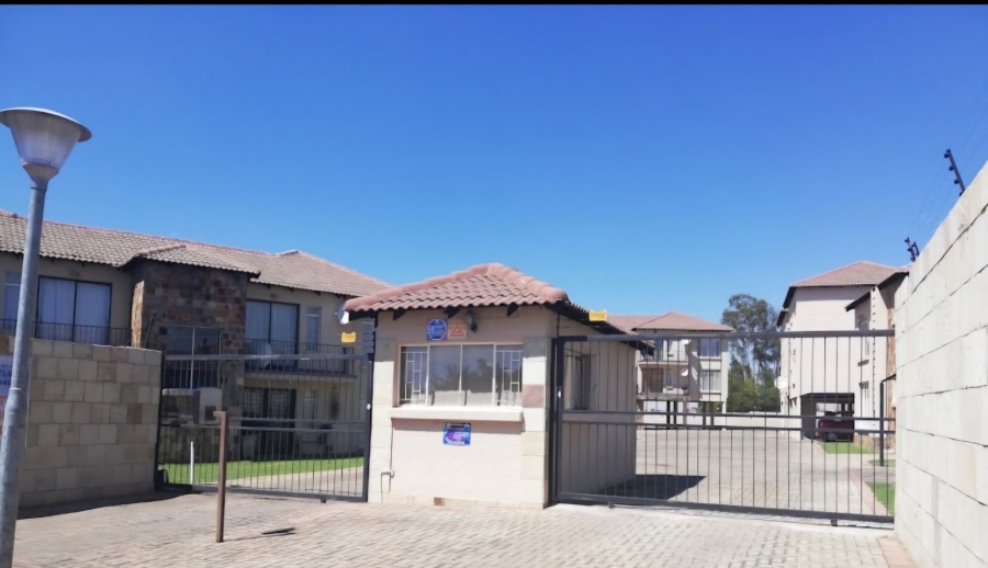 2 Bedroom Property for Sale in Baillie Park North West